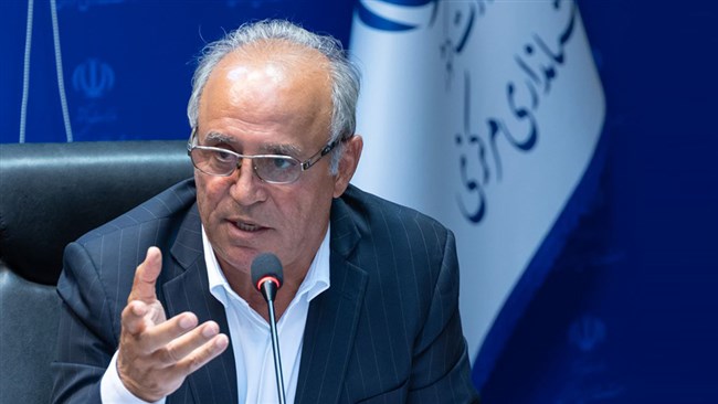 بخش عمده مصوبات ارزی هیئت وزیران اجرا نشده است | بروز مشکلات جدی برای صادرکنندگان