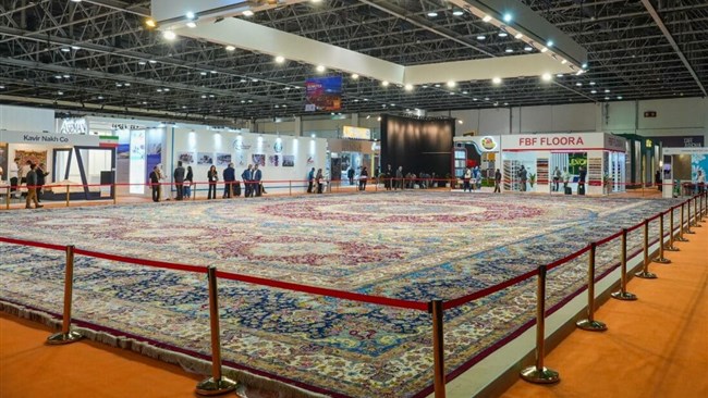 نمایندگان فرش دستبافت ایران در نمایشگاه دموتکس دبی حاضر شدند