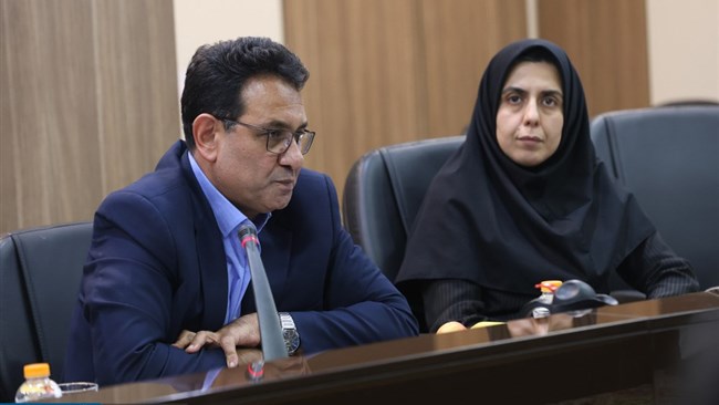 پورجم: عیب و نقص سامانه جامع تجارت باعث رسوب کالا می‌شود | نجفی‌منش: سیاست غلط، راه حل درست ندارد | صادق نیت: به جای خلق قانون، عملگرایی کنیم