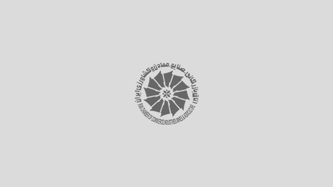سه برابر شدن واردات پارچه، فعالان صنعت نساجی را با چالش مواجه کرده است | مناطق آزاد باید به سامانه جامع تجارت متصل شوند