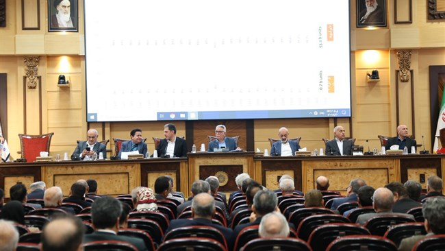 تاکید بر اولویت اقتصاد بر سیاست در مذاکرات | صدور بیانیه هیات نمایندگان اتاق ایران درباره لزوم اصلاح ساختار حکمرانی اقتصادی کشور