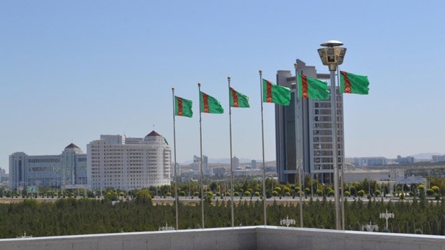 ترکمنستان برای احداث کارخانه‌های تولید تراورس و فرآوری بذر پنبه مناقصه برگزار می‌کند