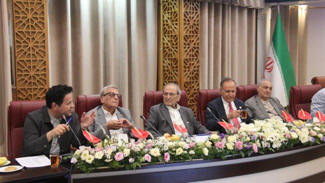 اتاق‌های مشترک بازرگانی نقش مهمی در ساختار اقتصادی کشور ایفا می‌کنند | مذاکره با دولت برای انجام رایزنی‌های بازرگانی از طریق اتاق‌های مشترک