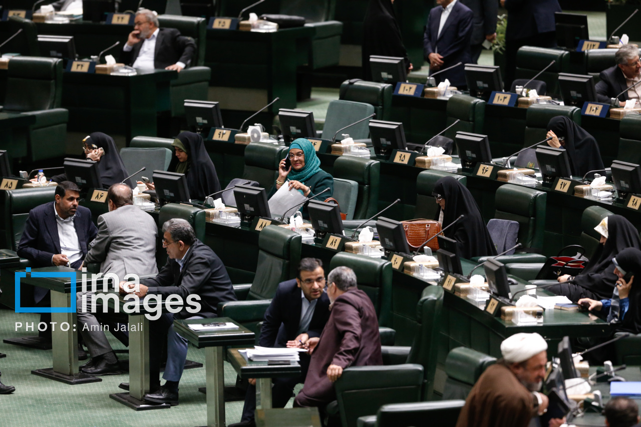 نمایندگان مجلس خطاب به گروسی: تعرض به حقوق هسته‌ای ایران بی پاسخ نمی‌ماند