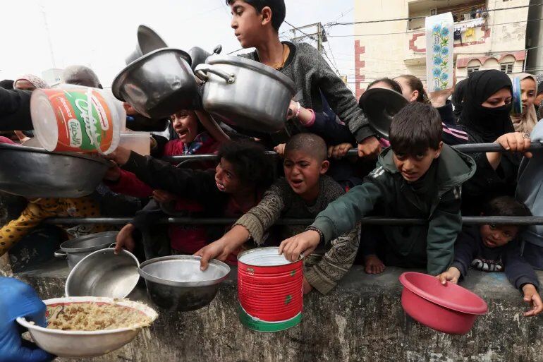 درخواست سناتورهای آمریکایی از ترامپ  برای تحت فشار قرار دادن اسرائیل جهت پایان محاصره غزه