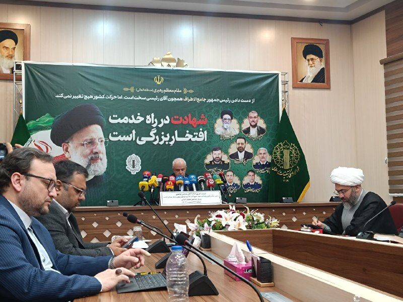 ۲۴ تا ۳۱ اردیبهشت در تقویم به عنوان «هفته خدمت» نامگذاری شد/ تشریح برنامه‌های بزرگداشت