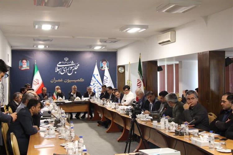 نیکزاد: اصلاح قانون نظام مهندسی ساختمان کارنامه کمیسیون عمران مجلس خواهد بود