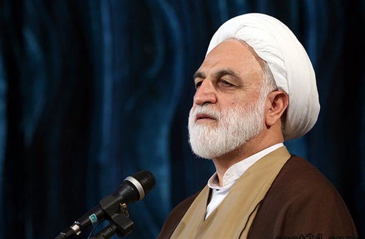 تسهیل‌گری در استفاده مردم از هوش مصنوعی جلوی بسیاری از فسادها را می‌گیرد