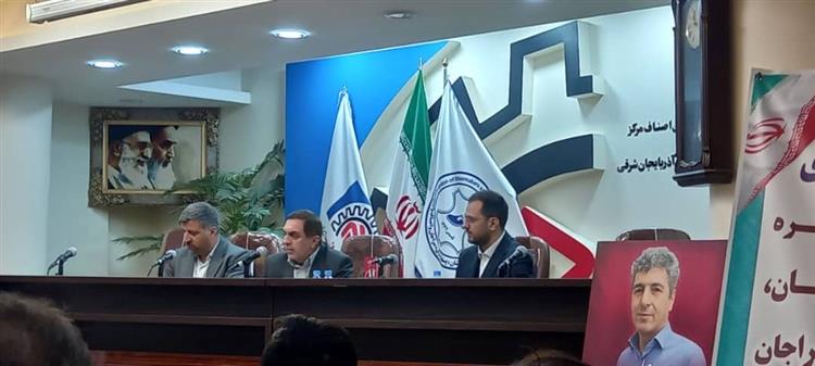 اتحادیه کفاشان تبریز بر توسعه آموزش تخصصی، تقویت گردشگری صنعتی و صیانت از بازار تاریخی تأکید کرد